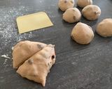 Foto del passaggio 9 della ricetta Ciambelle al mosto