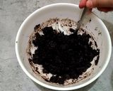 Foto langkah ke 2 dari resep Resep Oreo Dessert Cup Lumer Tanpa Oven Tanpa Kukus.