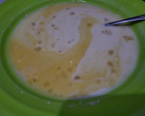 Foto langkah ke 2 dari resep Corndog roti sosis mozarella.
