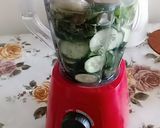 Une image de l'étape 1 de Fraîcheur Détox au Concombre et Citron.