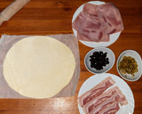 Foto del paso 1 de la receta: Pan de jamón con masa de hojaldre