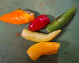 Foto del paso 1 de la receta: Salsa picante para locro