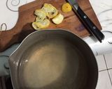 Foto langkah ke 3 dari resep Lemon Sereh Hangat dan Segar.