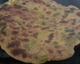 A picture of step 8 of Spring onion paratha.
