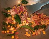 A picture of step 4 of Rawa Upma.