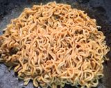 A picture of step 4 of Maggi.