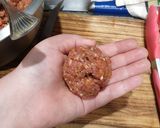 A picture of step 6 of Pork and beef mince meatballs.