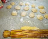 Foto del paso 4 de la receta: Sorrentinos de jamón y queso