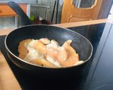 Foto del paso 1 de la receta: Pollo al ajillo con champiñones