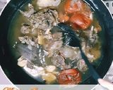 A picture of step 1 of Mutton Yakhni pulao.