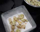 Foto langkah ke 3 dari resep Kembang Kol Goreng Kriuk.