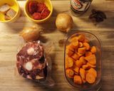 Une image de l'étape 1 de Bouillon de Boeuf.