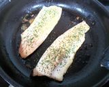 Foto del paso 3 de la receta: Filetes de trucha al toque de limón