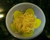 รูปขั้นตอนการทำที่ 2 ของ Rösti (เริอช-ติ) มันฝรั่งขูดทอดแผ่น