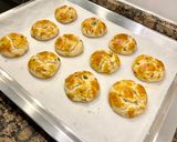 Foto del paso 9 de la receta: Galletas de maicena con frutas confitadas y pasas al ron
