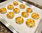 Foto del paso 9 de la receta: Galletas de maicena con frutas confitadas y pasas al ron