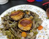 Foto del paso 7 de la receta: Milhojas de berenjena con solomillo queso y cama de verduras