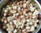 A picture of step 3 of Moongfali / peanut chutney.