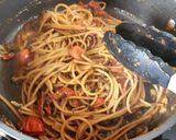 รูปขั้นตอนการทำที่ 6 ของ Spaghetti alla Puttanesca สปาเกตตีอัลลาพุตตาเนสก้า