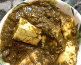 A picture of step 10 of Palak paneer.