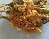 Foto langkah ke 4 dari resep Scramble fried fish.