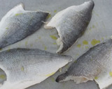 Foto del paso 4 de la receta: Dorada con muselina de patata