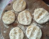 A picture of step 4 of 2 layered Roti (Bepadi Roti).