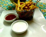 A picture of step 4 of Mayo garlic French Fries.