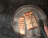 ગાર્લિક બ્રેડ સ્ટીક(garlic bread recipe in Gujarati) રેસીપી સ્ટેપ3ફોટો