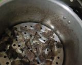 Foto langkah ke 1 dari resep Semur Daging Presto.