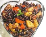 A picture of step 8 of Kala Chana Aloo Chaat.