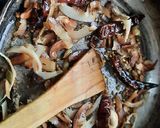 A picture of step 2 of Chettinad masala mutton curry.