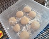 Foto langkah ke 4 dari resep Donat kentang.