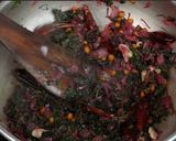 A picture of step 3 of Red cheera thoran.