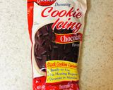 A picture of step 8 of Creeper Rice Krispie Treats.
