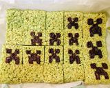 A picture of step 9 of Creeper Rice Krispie Treats.