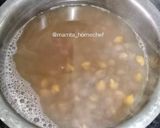 A picture of step 1 of Black Chana Curry.