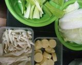 Foto langkah ke 4 dari resep Tom yam sup isi seafood.