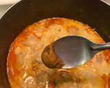 รูปขั้นตอนการทำที่ 5 ของ แกงเผ็ดหน่อไม้ดองเปรี้ยวกับไก่