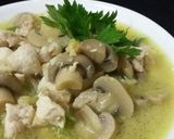 Foto langkah ke 6 dari resep Chicken Mushroom ginger soup / Cocok utk yg lagi Flu.