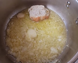 Foto del paso 1 de la receta: Alcachofas rellenas con habitas y guisantes (vegano)