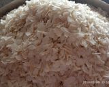 A picture of step 1 of Poha chivda.