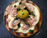 Foto del paso 6 de la receta: Canapé de atún y anchoa con mayonesa de piparras