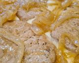 Foto del paso 5 de la receta: Lomo de cerdo encebollado con puré de patatas