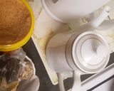 A picture of step 1 of 3 spice decaff tea(dairy free).