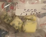 A picture of step 4 of Sage in Olive Oil.