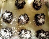 A picture of step 2 of Chocolate peanut clusters 🍫🥜.