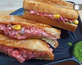 A picture of step 5 of Veggies Chesse Sandwich.