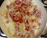 Foto del paso 4 de la receta: Tortillitas rellenas con mortadela con nuez (Las Dinas)