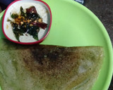 முடக்கத்தான் கீரை தோசை மற்றும் உளுந்து சட்னி (Mudakathan Keerai Dosai Recipe in Tamil) ரெசிபி ஸ்டேப் 3 புகைப்படம்